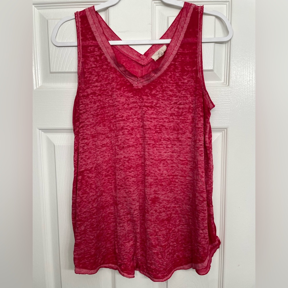 Light weight vintage wash tank